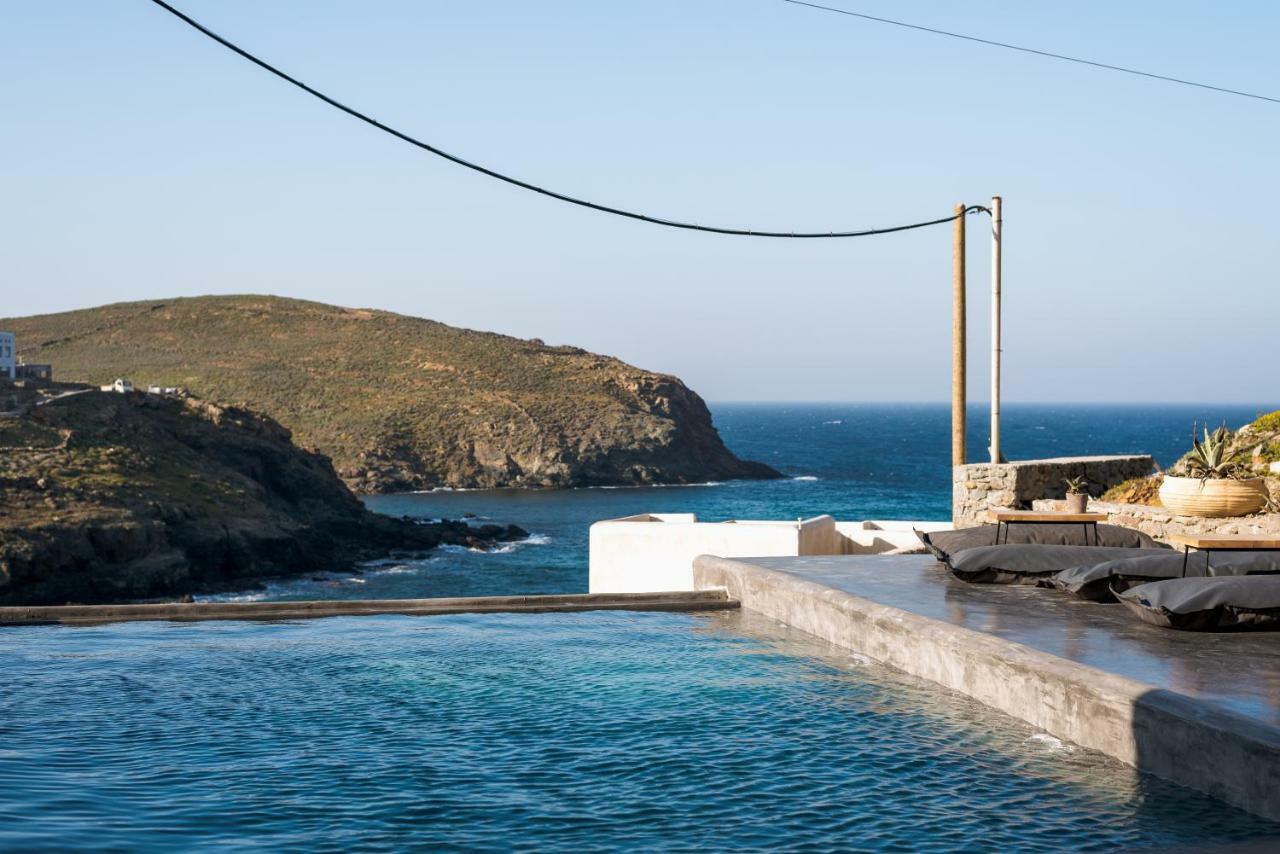 Sea Rock & Sky Private Residence Merchia Beach Exterior foto